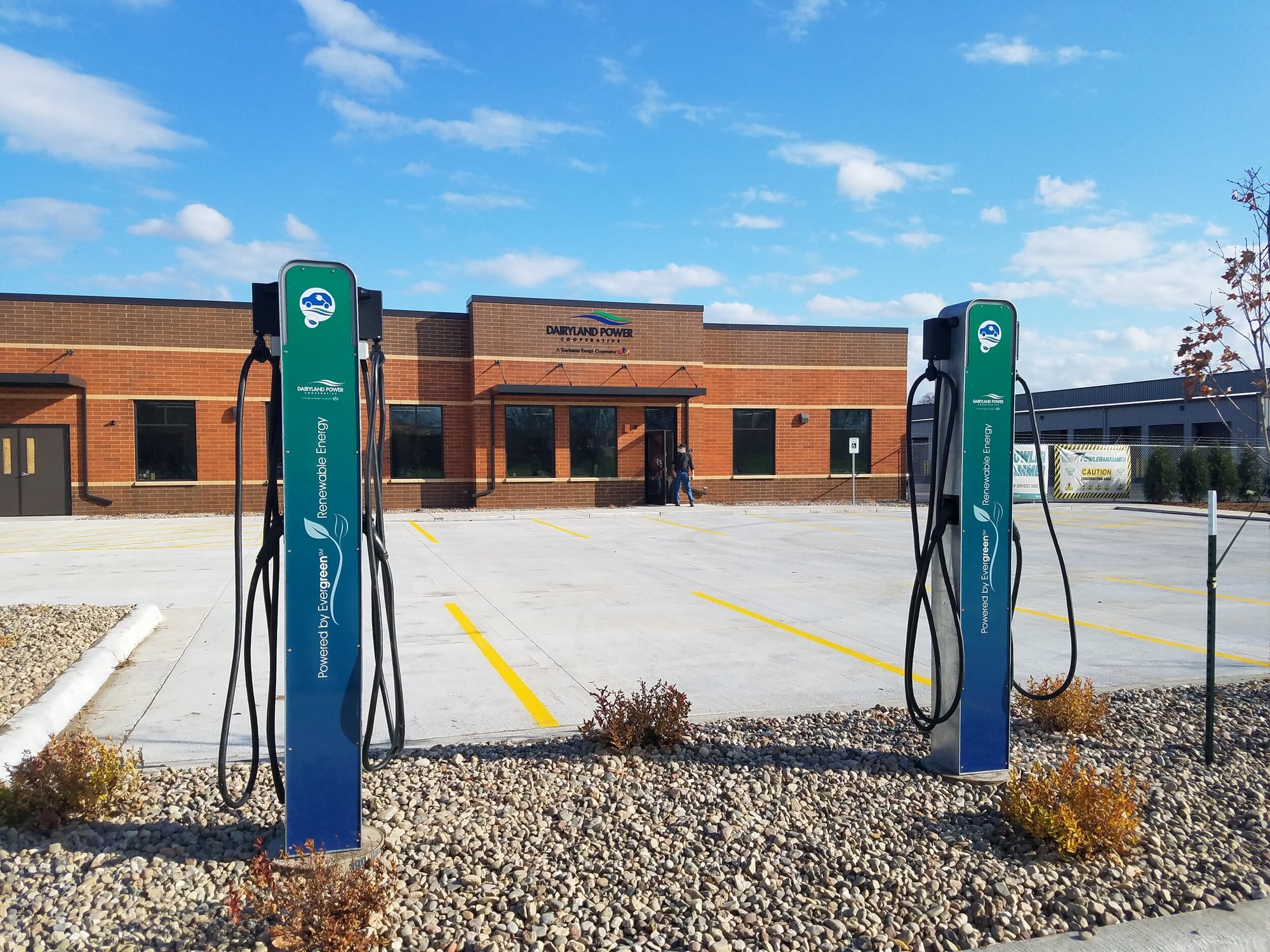 23kW ZEFNET Pro chargers at Dairyland Power, WI